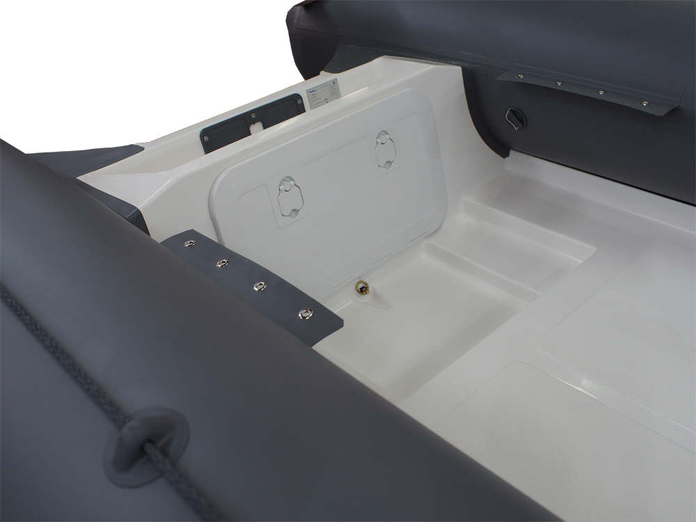 WinBoat 420 GT WinBoat 420 GT