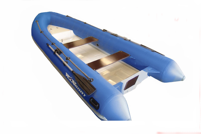 WinBoat 390 R WinBoat 390 R