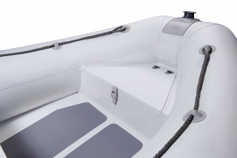 Адмирал RIB 305