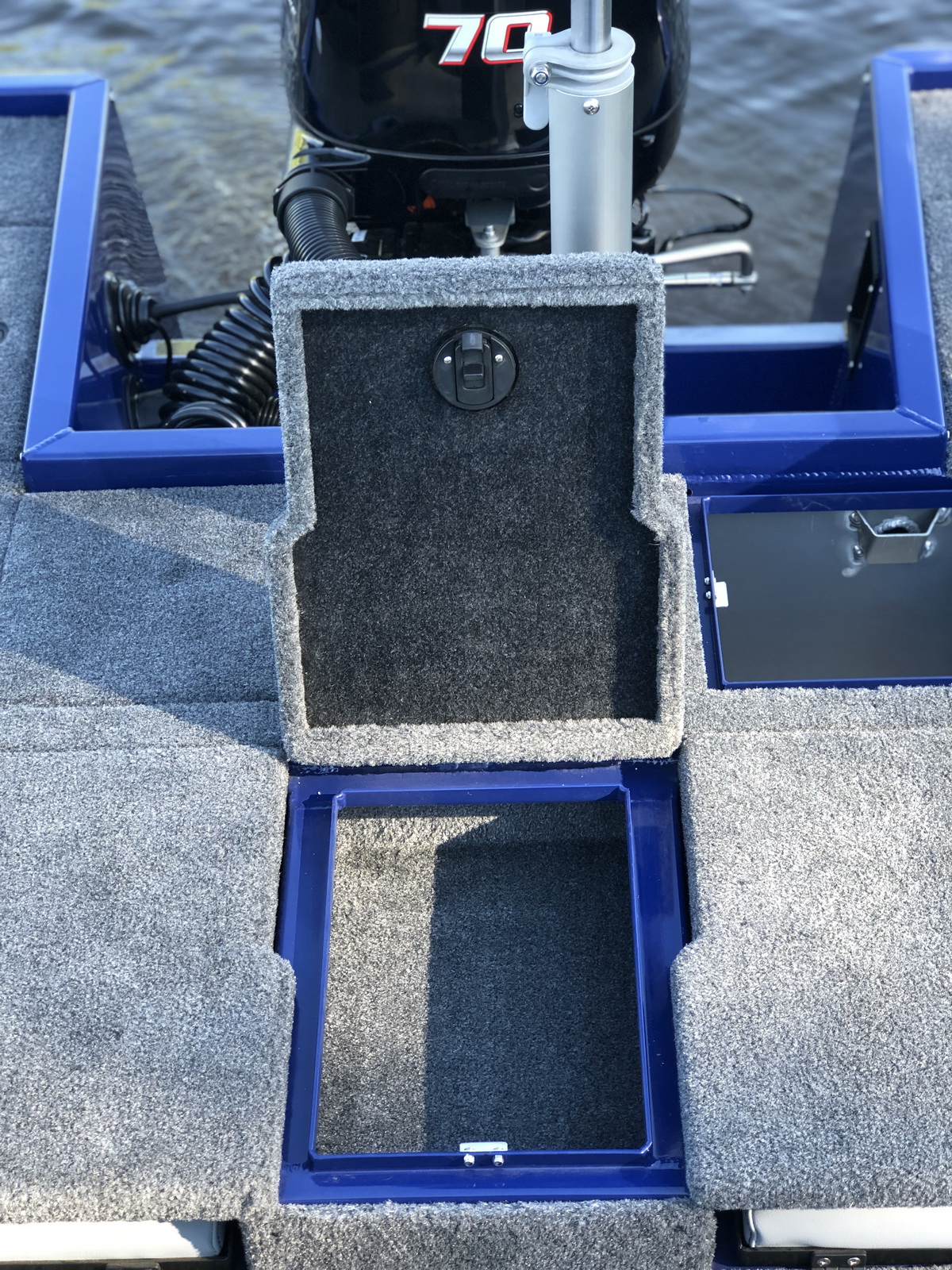 WINDBOAT 4.6DC EVO Fish WINDBOAT 4.6DC EVO Fish